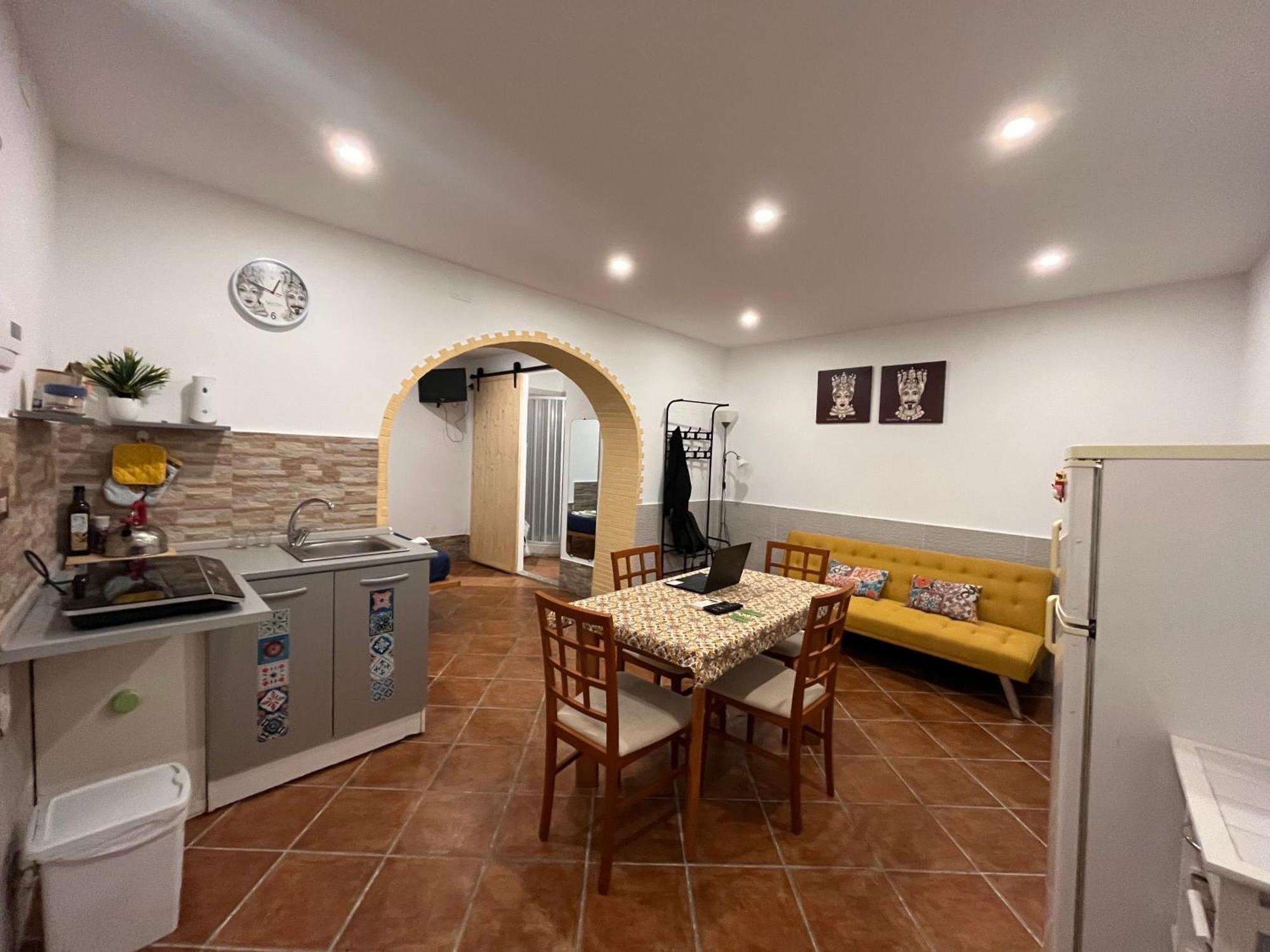 Apartment La Casa Di Mohana In Centro Storico Palermo